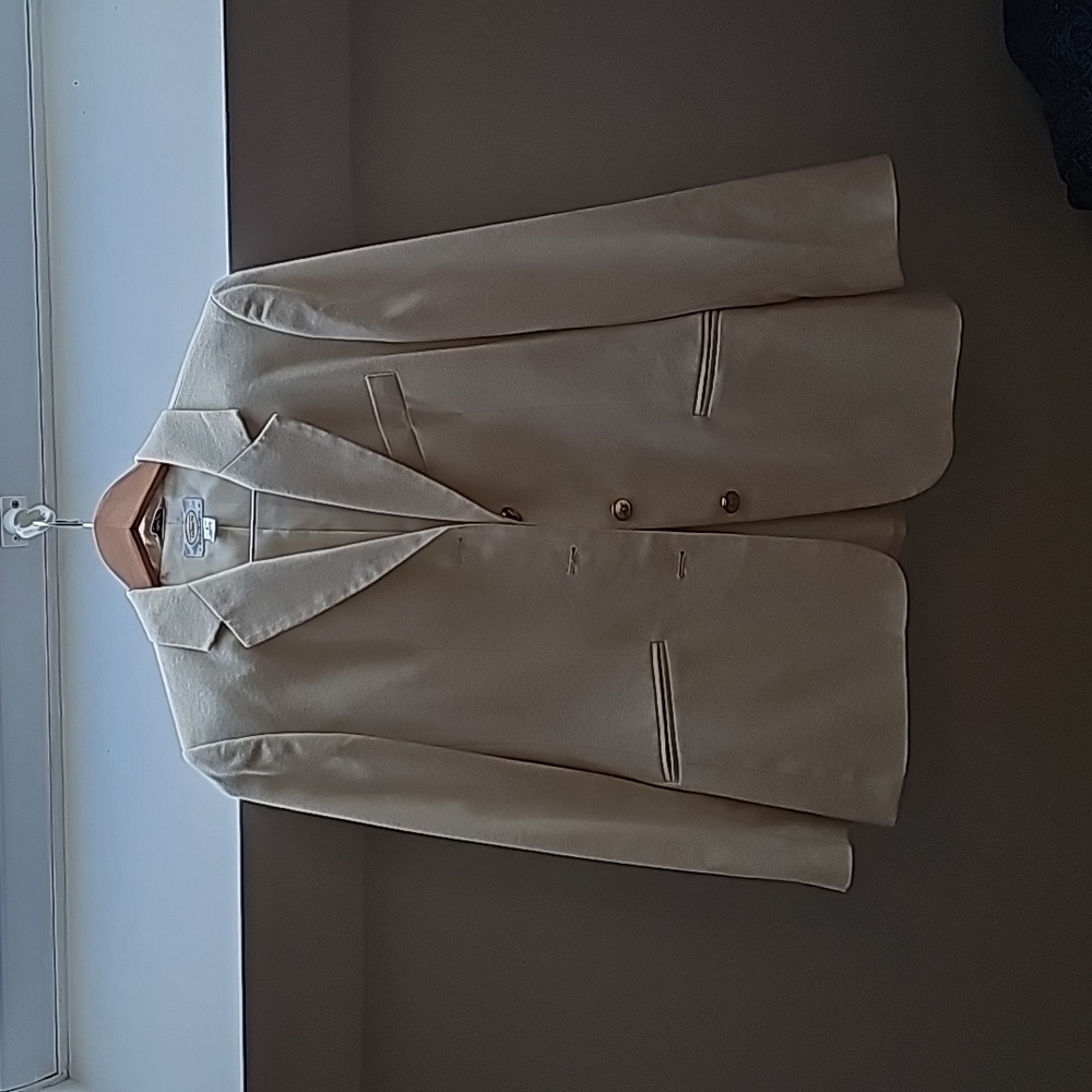 Talbots petites size 4 wool white suit